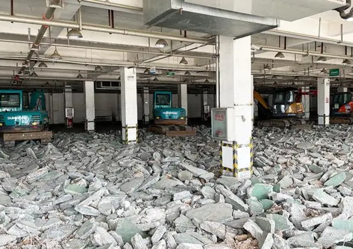 商場拆除